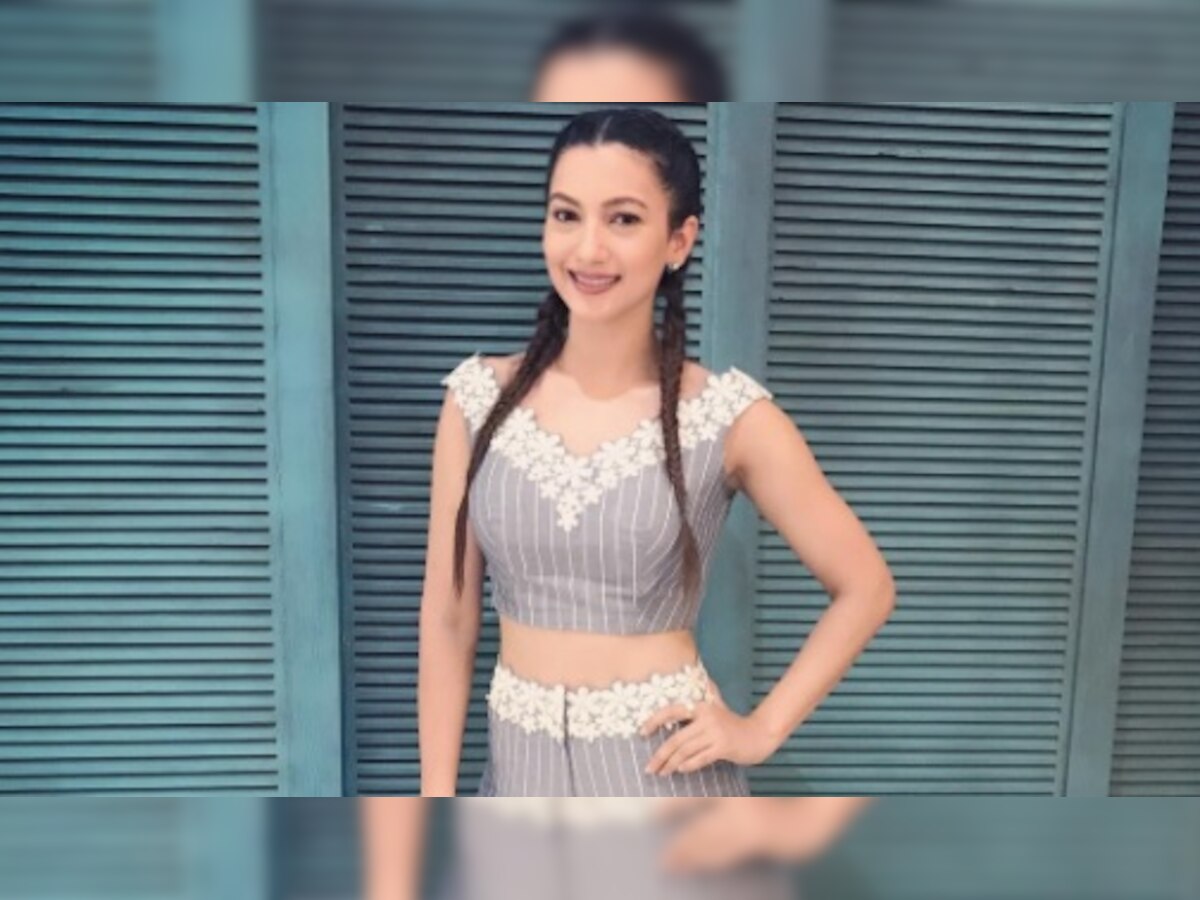 Gauahar Khan comes forward to support the cause of Breast Cancer!
