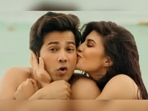 Watch: 'Judwaa 2' song 'Aa Toh Sahi' teaser out now!