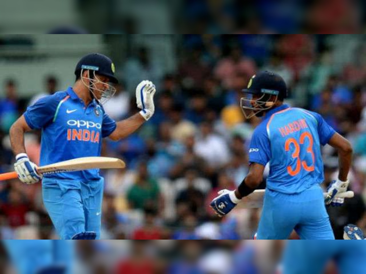 India v/s Australia 2017, 1st ODI: MS Dhoni-Hardik Pandya take India to 281 after top order collapse