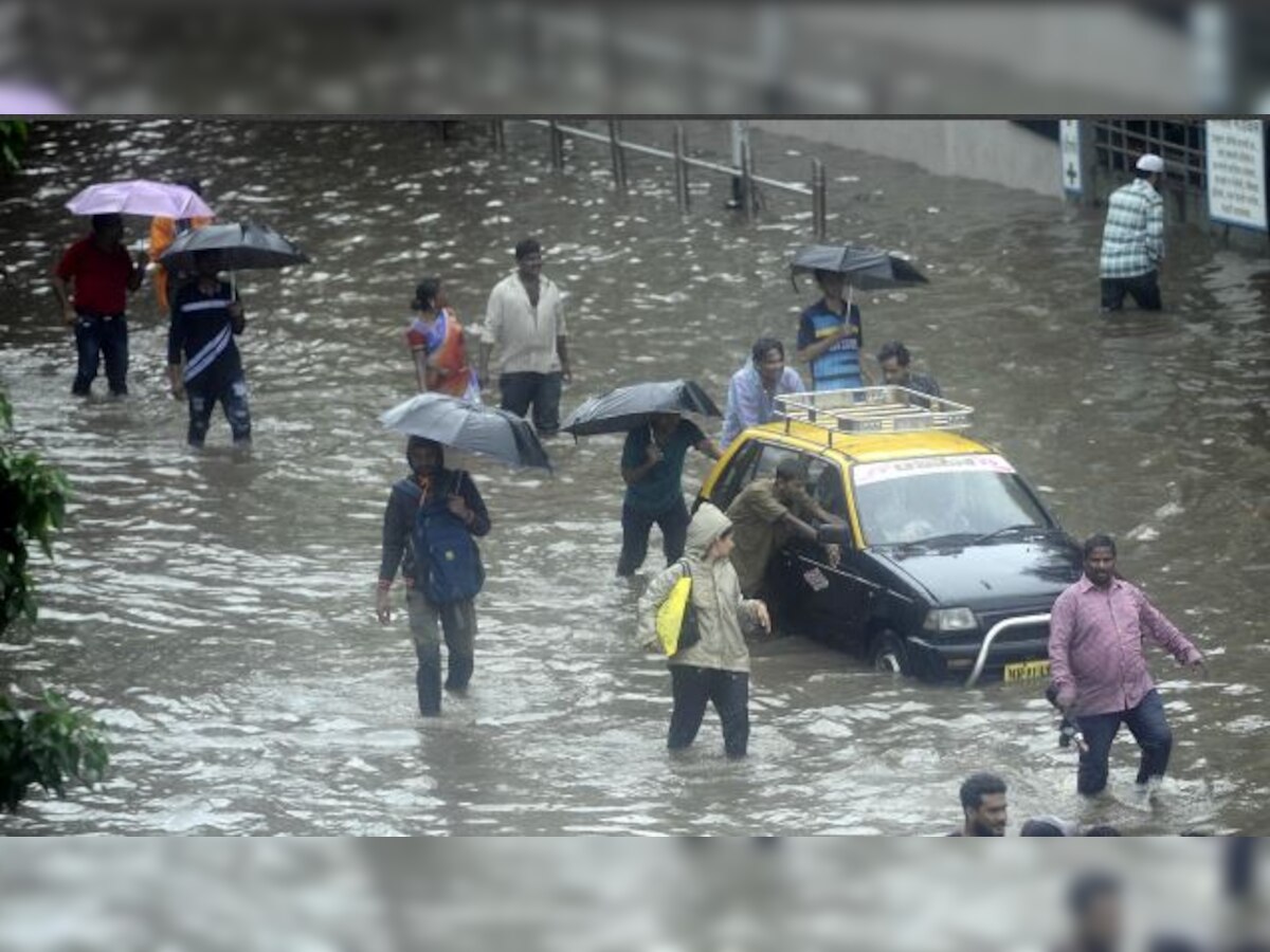 IMD issues heavy rainfall warning for Mumbai and Konkan region in next three days 