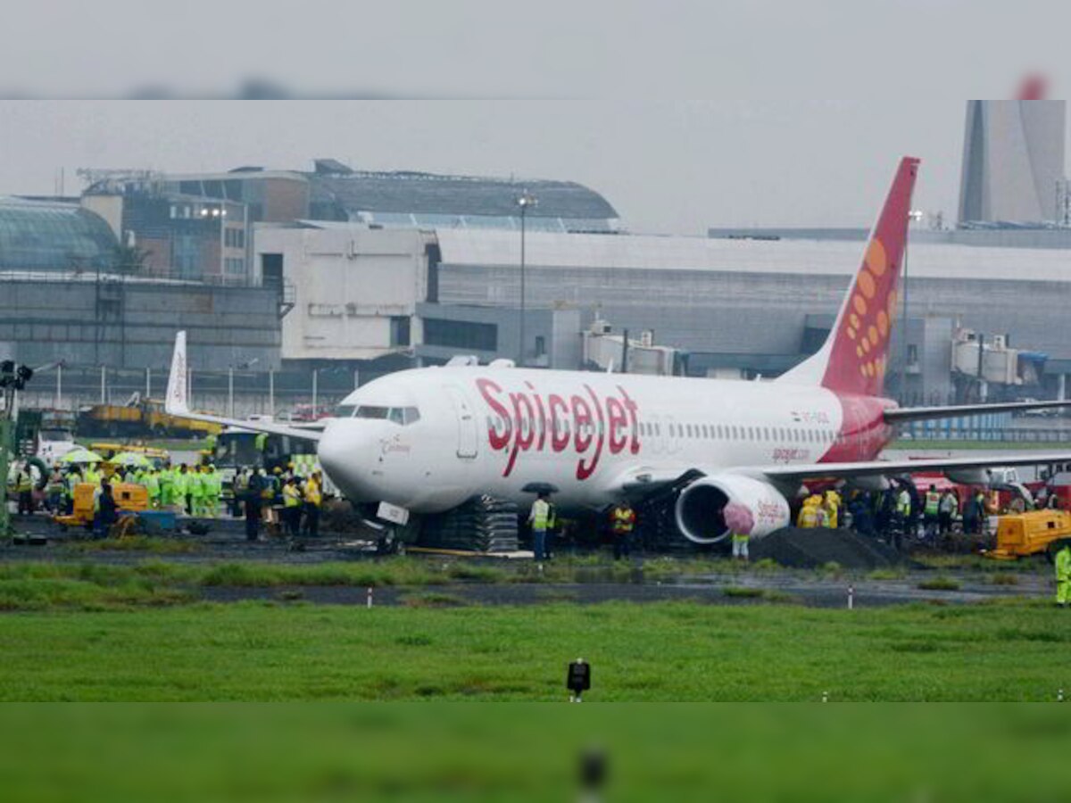  Main runway at Mumbai airport finally operating, over 180 flights cancelled