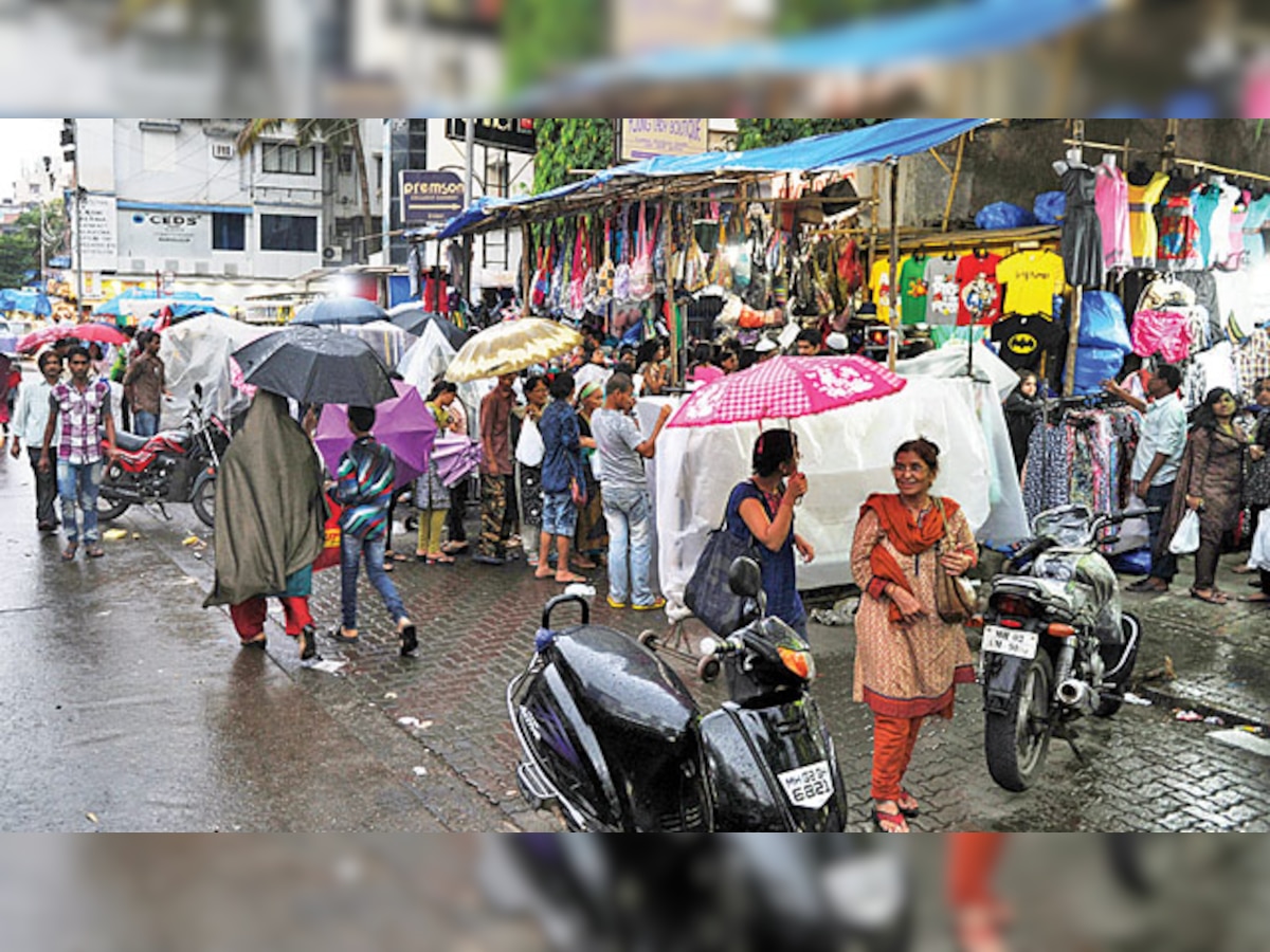 Cuffe Parade residents demand removal of illegal hawkers