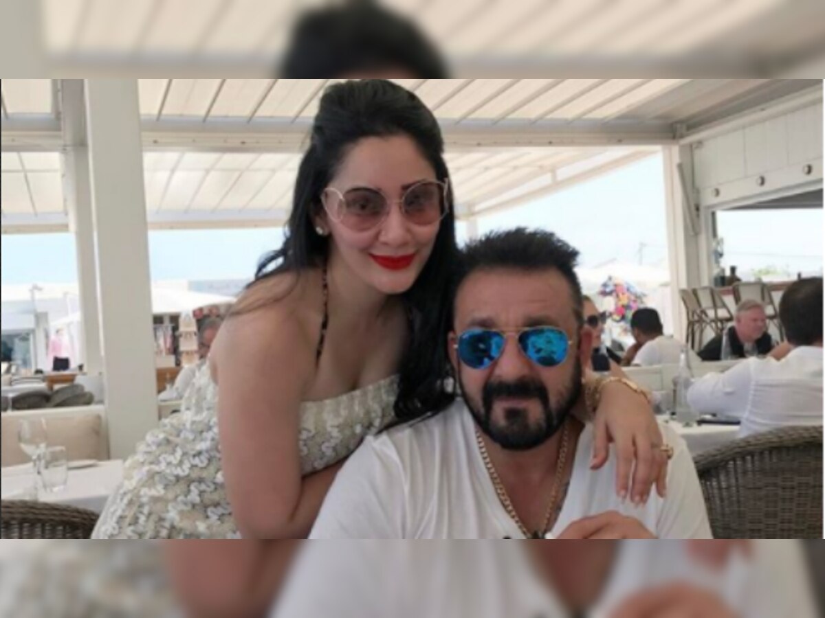 Heard this? 'Bhoomi' actor Sanjay Dutt says wife Maanayata hits him with his shoes