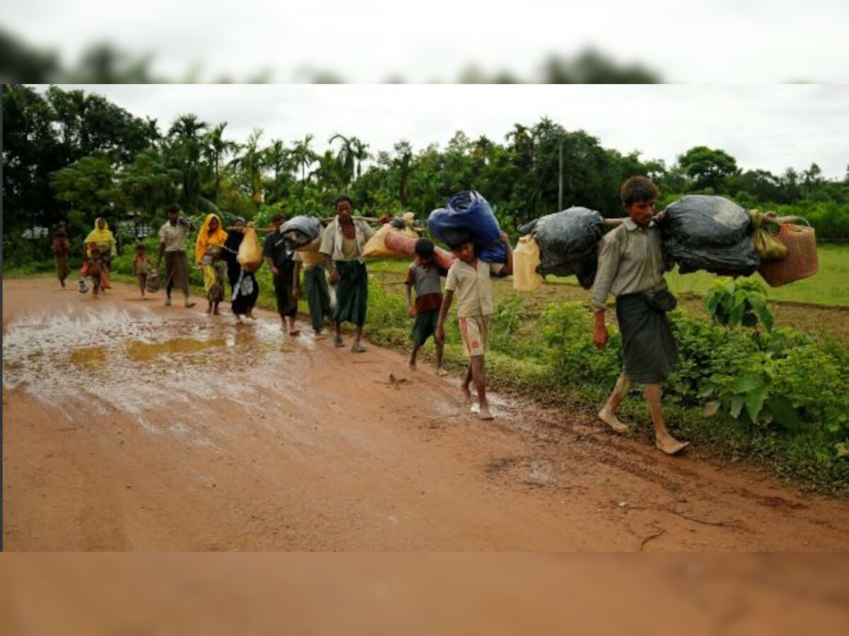 BSF jawans visit Bengal enclaves looking for Rohingya Muslims