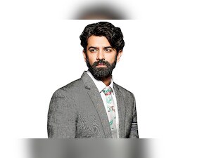 Iss Pyaar Ko Kya Naam Doon actor Barun Sobti to organise a Football match with TV actors