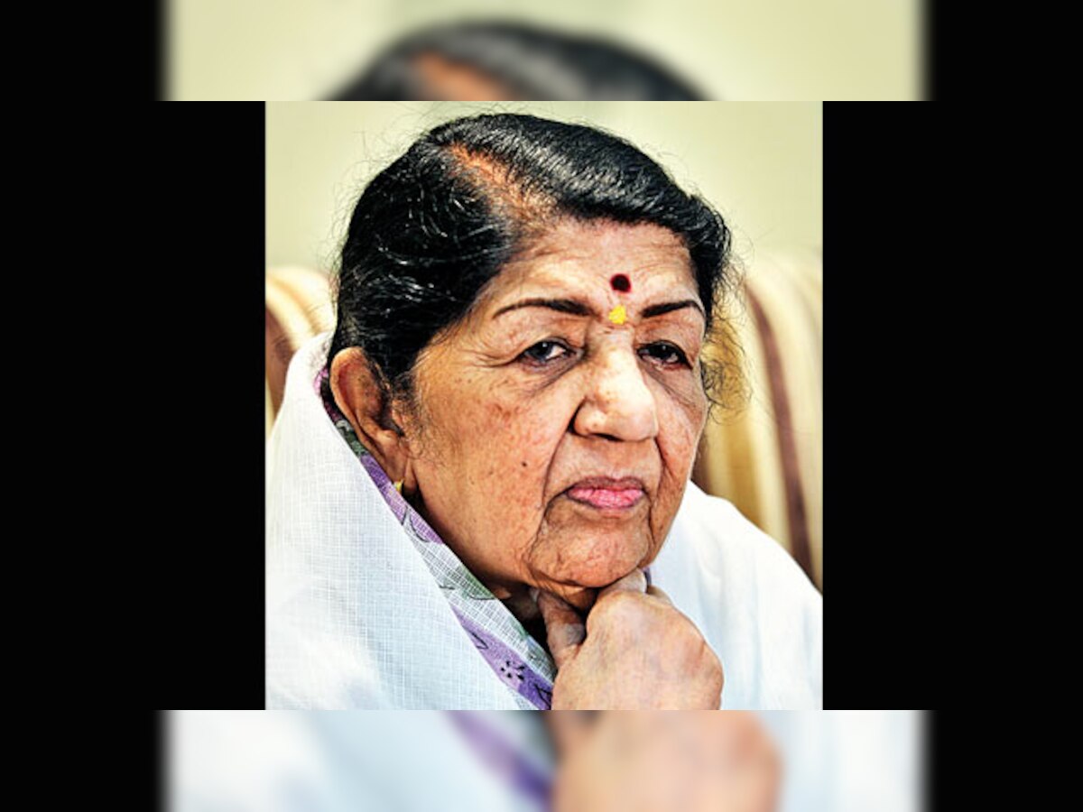 Woman cheats scores using Lata Mangeshkar's name