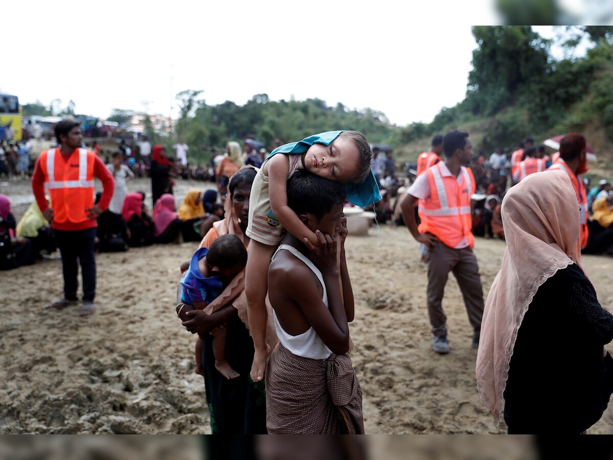 Rohingya crisis: Bangladesh says influx of refugees has come to 'virtual halt'