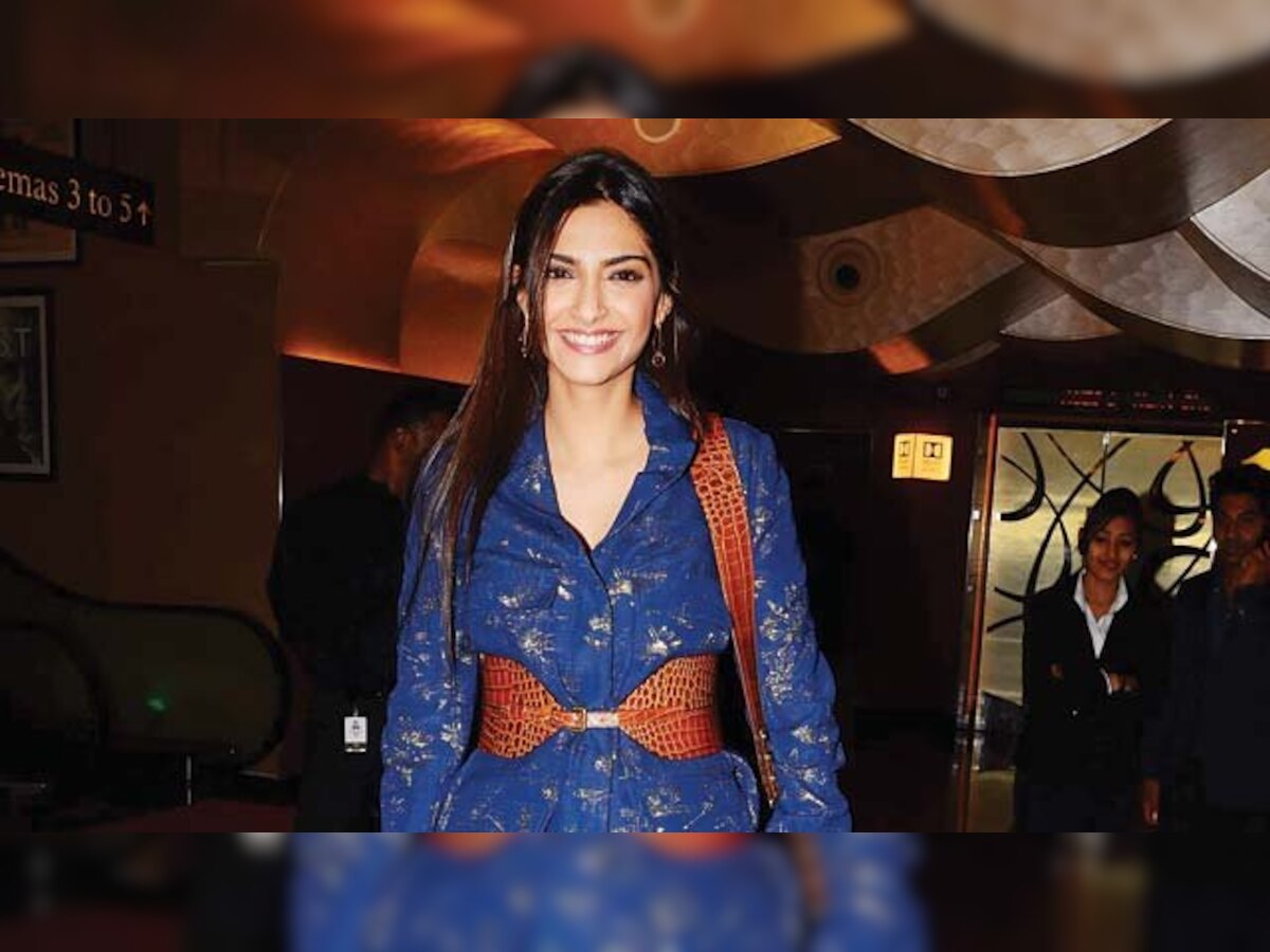 Sonam Kapoor rushes to Mumbai to shoot additional portions for Dutt biopic!