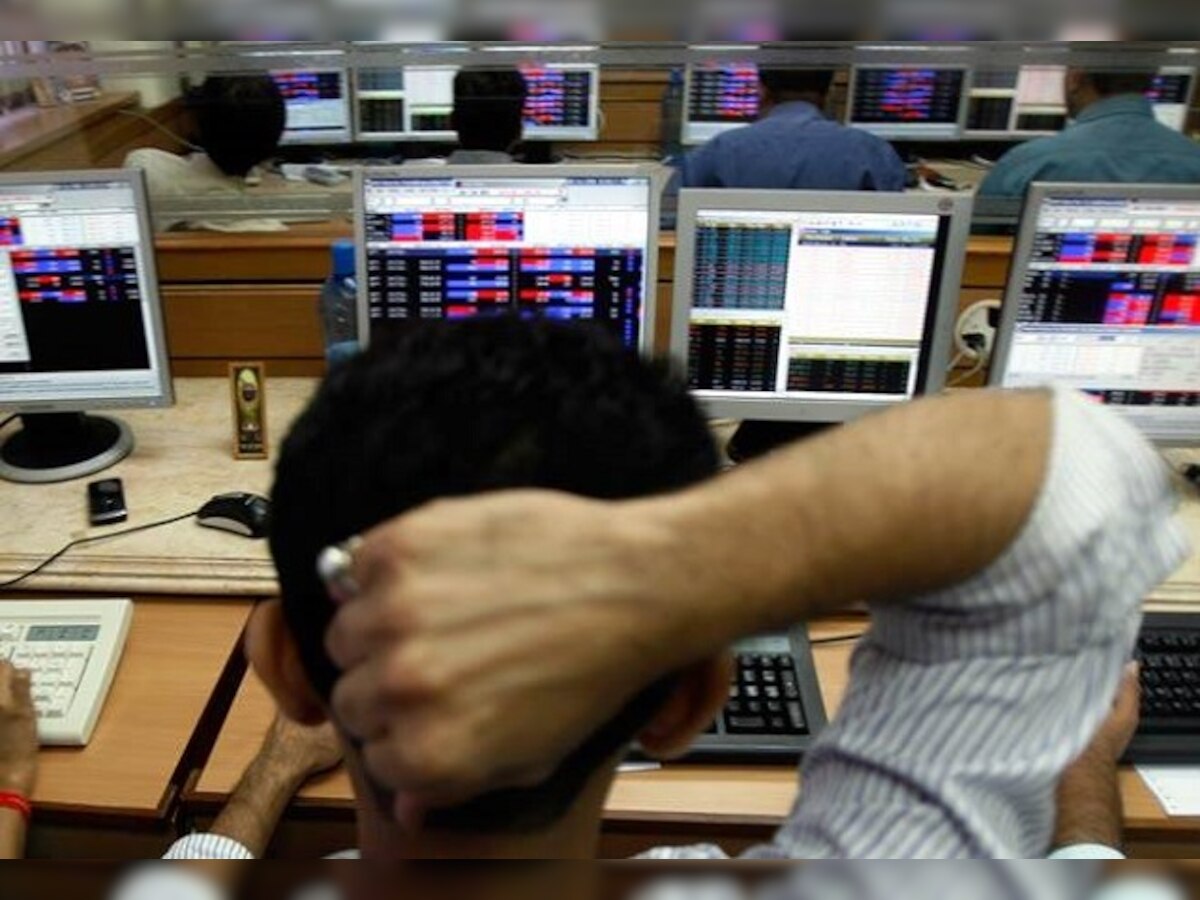 Closing Bell: Last minute gains help Sensex, Nifty to end on flat note