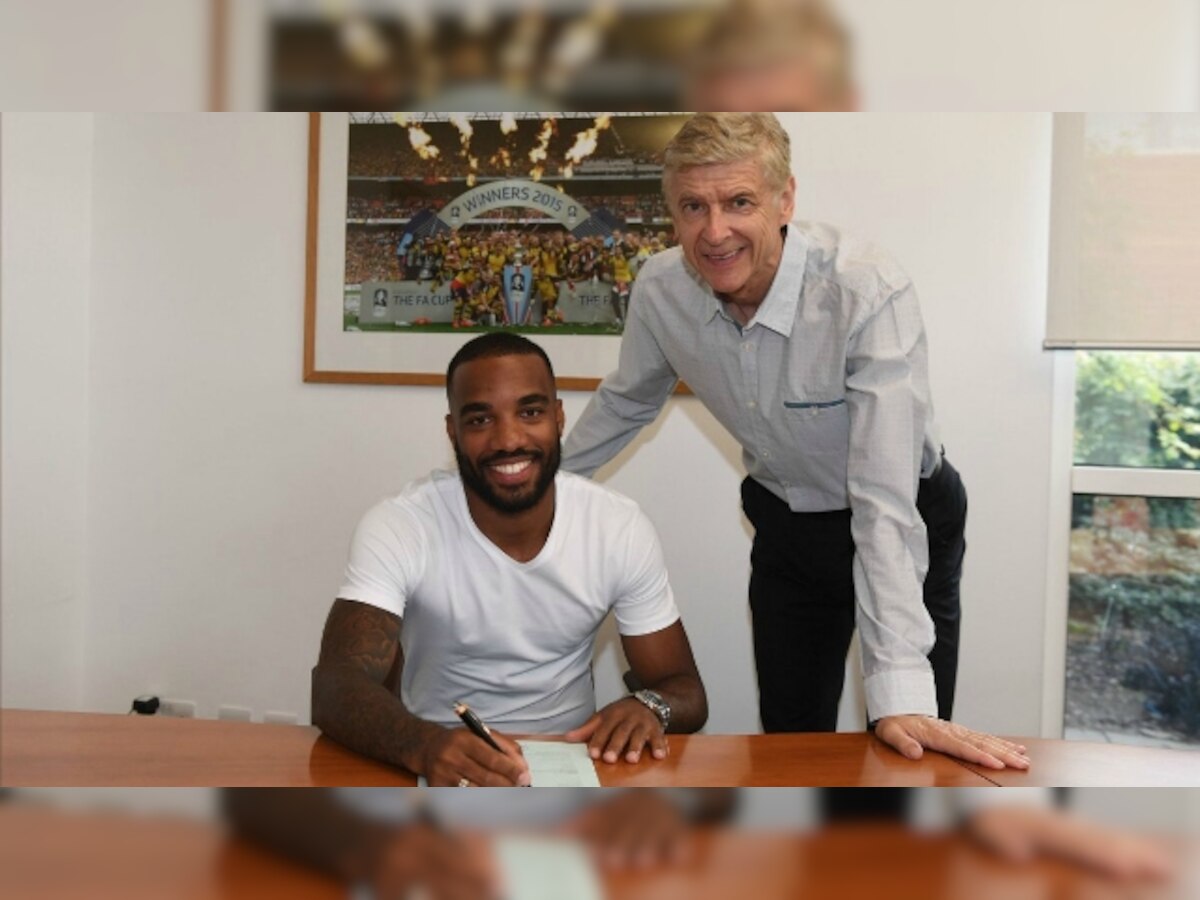 Arsene Wenger hails Alexandre Lacazette for adapting so quickly to the Premier League