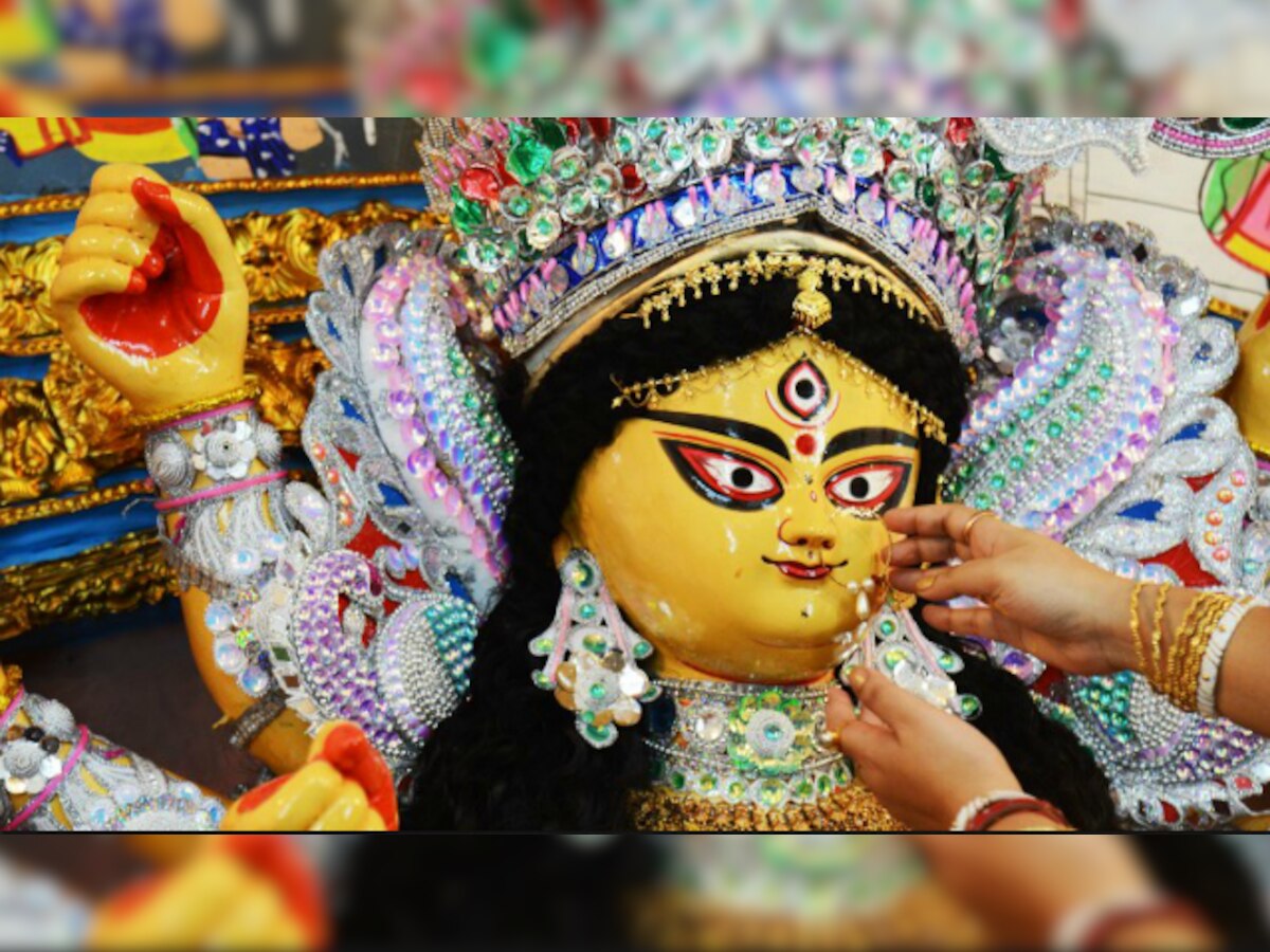 Navratri 2017: 5 Durga Puja pandals you must visit in Delhi
