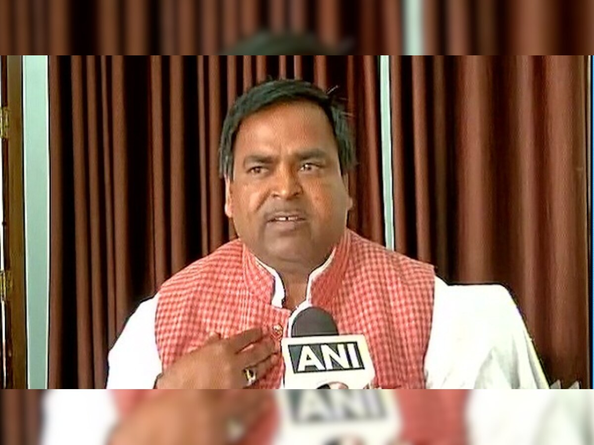 Special POCSO court turns down ex-UP Minister Gayatri Prajapati's second bail plea 