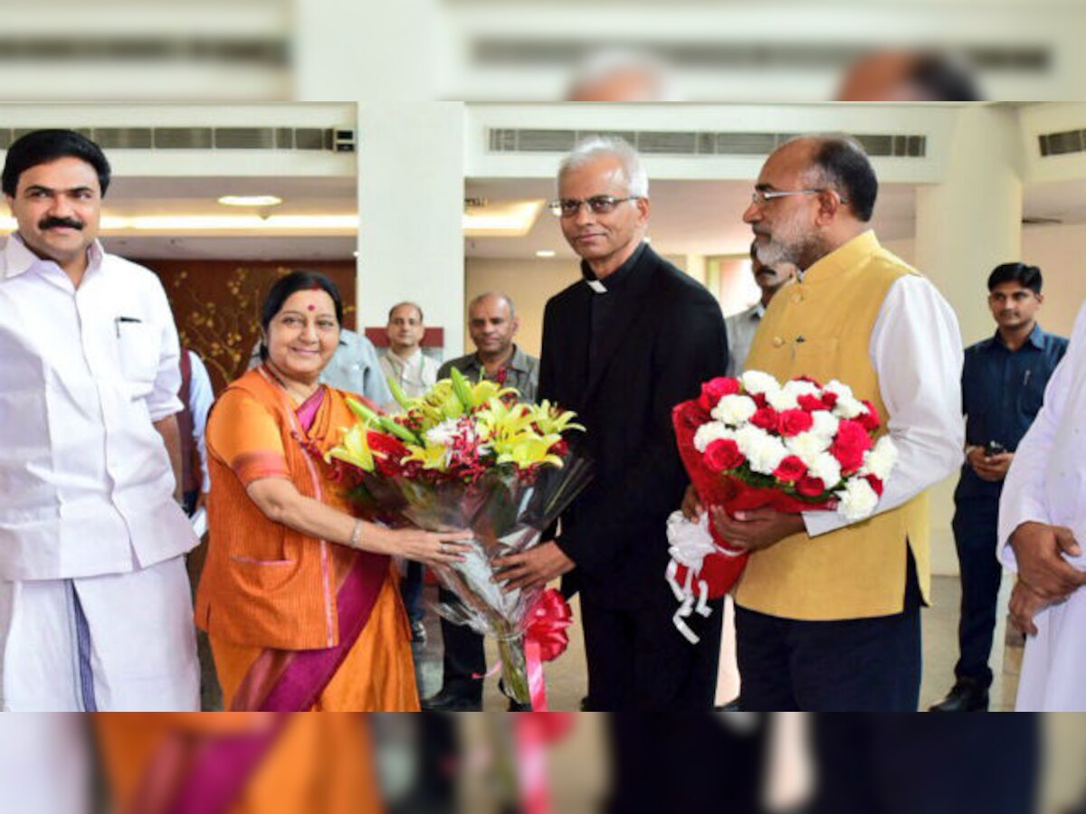 Father Tom Uzhunnalil held ISIS captive for 18 months reaches Bengaluru