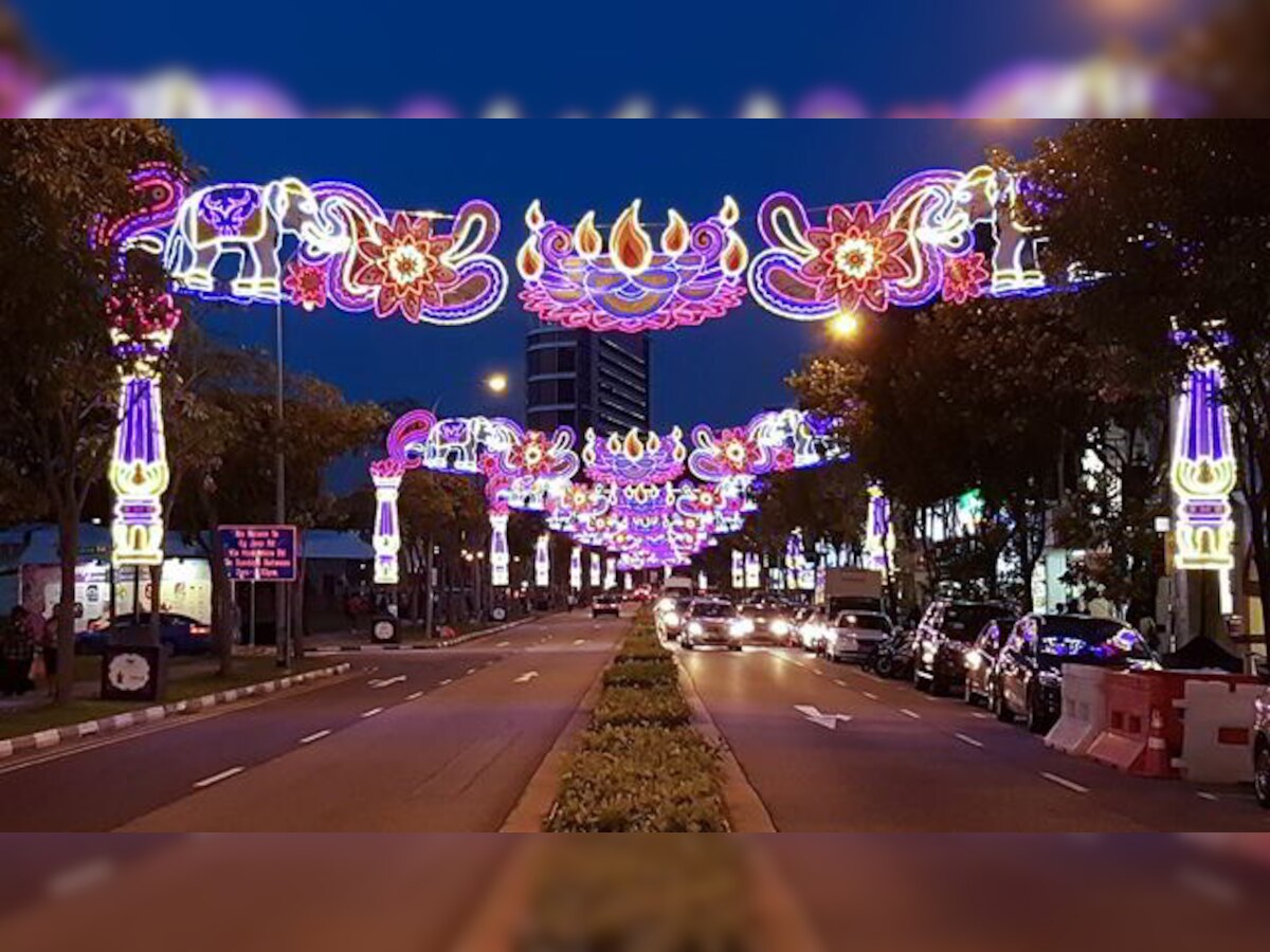 These pics of Singapore's buses, trains and streets decked up for Diwali will make every Indian proud