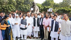 Opposition planning joint protest on note ban anniversary