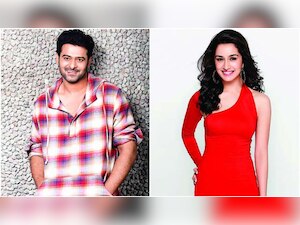 Cellphone banned on Prabhas-Sharaddha Kapoor's 'Saaho' sets