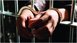 Crime branch arrests two criminals from Jahangirpuri