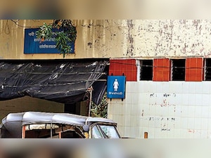 Police tell HC they don't want public toilet on Mohammed Ali Road footpath