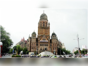 Now, get licenses on BMC's MCGM 24X7 app
