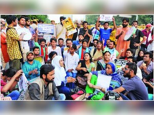 JNU: Theories abound as CBI, cops, probe on Najeeb gets nowhere