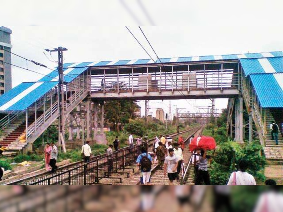 Mumbai: Central and Western Railway make haste to finish work on foot overbridges