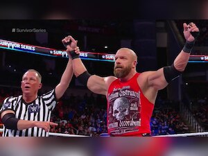 WWE Survivor Series 2017 results and recap: Raw prevails in battle of brands 