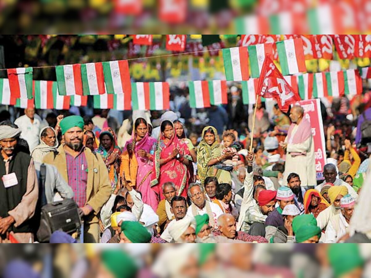 Farmers hold protest march in Delhi, demand loan waiver