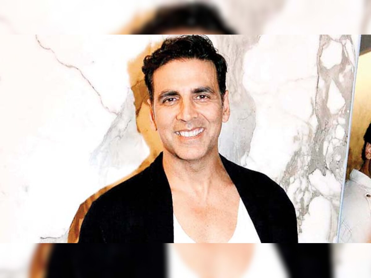 Akshay Kumar tells Ajay Devgn why his TV stint is a hit