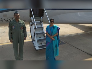 Sushma Swaraj meets Iranian EAM Dr Javad Zarif