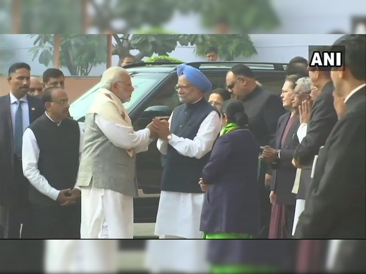 Parliament attack anniversary: Modi, Manmohan Singh shake hands after row over 'Pak meddling' allegations