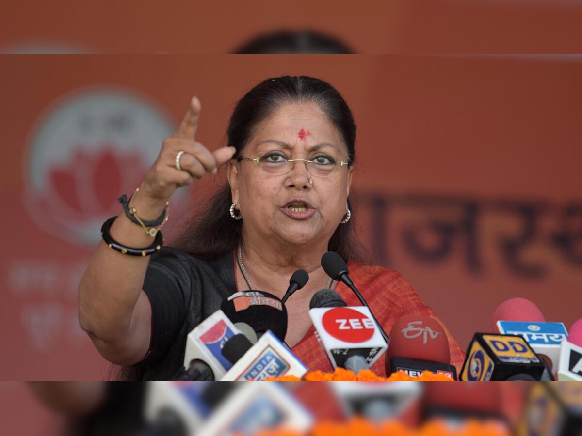 Vasundhara Raje finds a 'stone edge' at Jhunjhunu rally