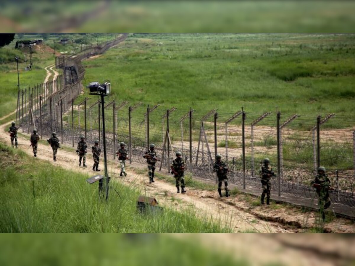 Indian Army crosses LOC to retaliate, kills three Pak soldiers 