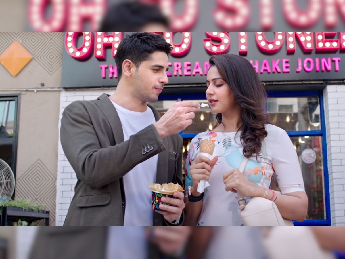 Lae Dooba: Sidharth Malhotra, Rakul Preet seem deep in love in new song from 'Aiyaary'