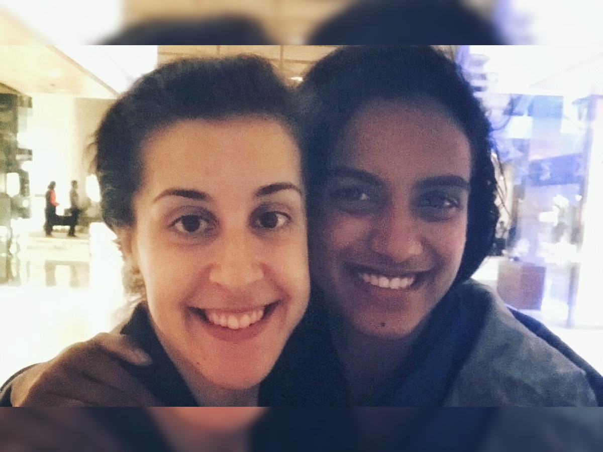 Badminton aces Carolina Marin & PV Sindhu just taught the world a lesson on friendship beyond rivalries