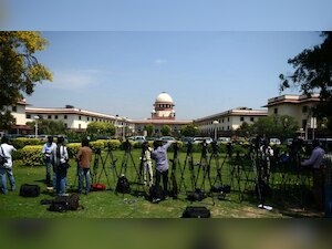 SC Judges against CJI: Cong says democracy in danger, Mamata accuses Modi govt of judicial intervention