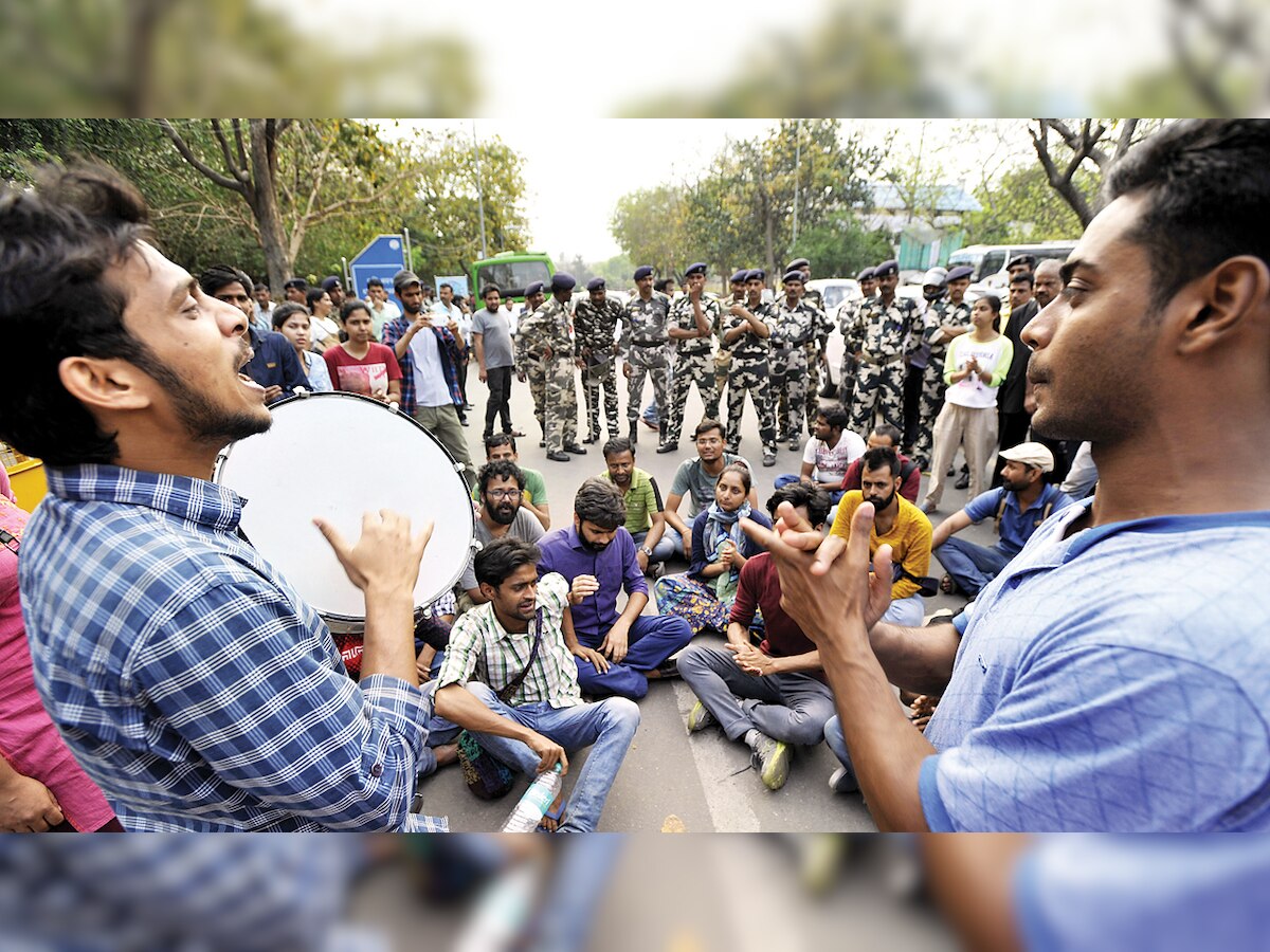 JNU students union calls for strike after admin insists on 75% attendance