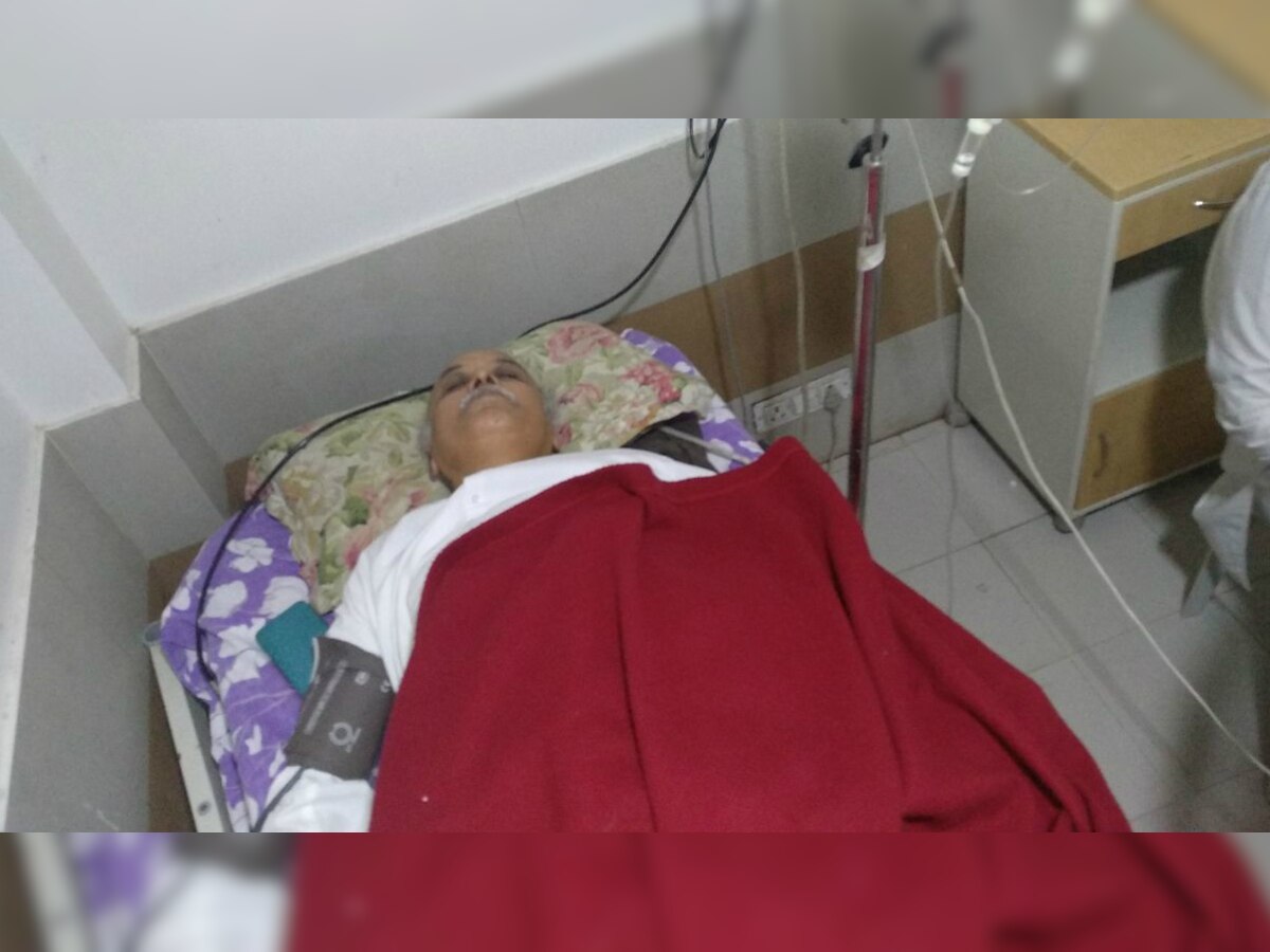 'Missing' VHP president Pravin Togadia found unconscious, being treated for low blood sugar level
