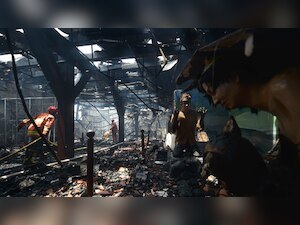 Indonesia: Fire breaks out in maritime museum in Jakarta, damages historical collections