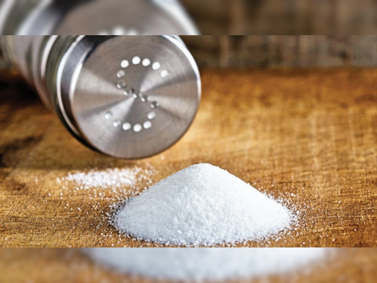 Here is how eating high-salt diet may lead to dementia
