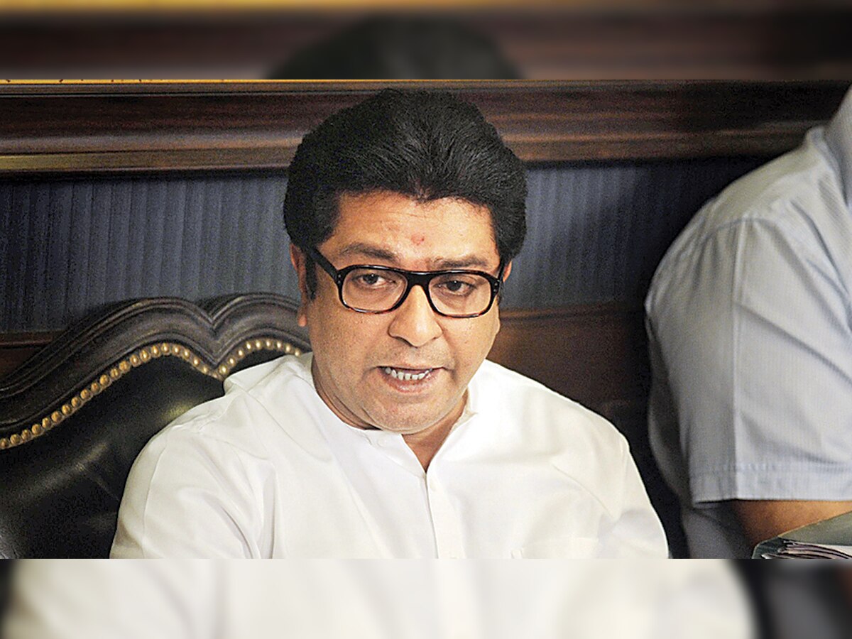 BMC proposes hawking pitches near Raj Thackeray bungalow, irks party workers