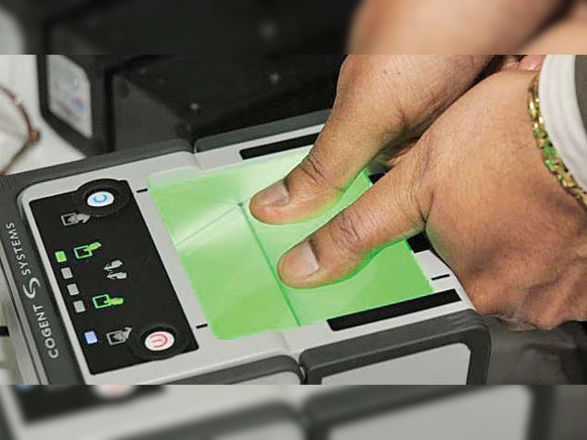 Supreme Court to continue hearing on Aadhaar card today
