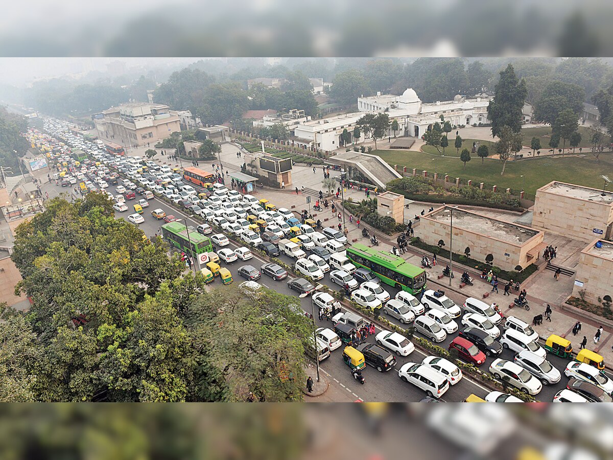 Republic Day rehearsals, rain lead to traffic jams in Capital