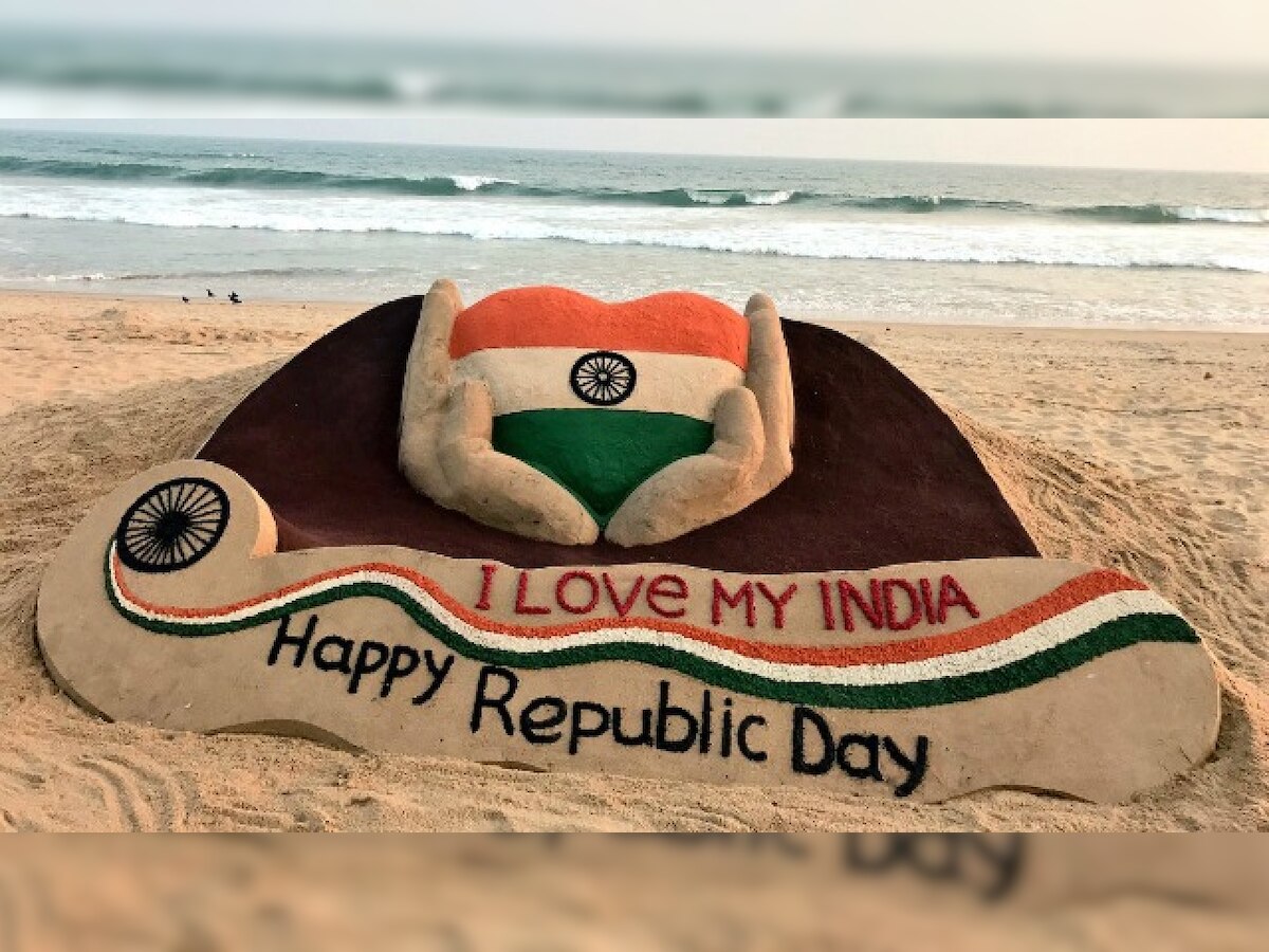 Happy Republic Day 2018: Messages to greet friends and family on Facebook, SMS, Whatsapp