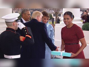 Michelle Obama reveals what was in that Tiffany gift box from Melania Trump
