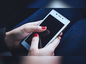 Budget 2018: Mobile phones, TV set to become expensive