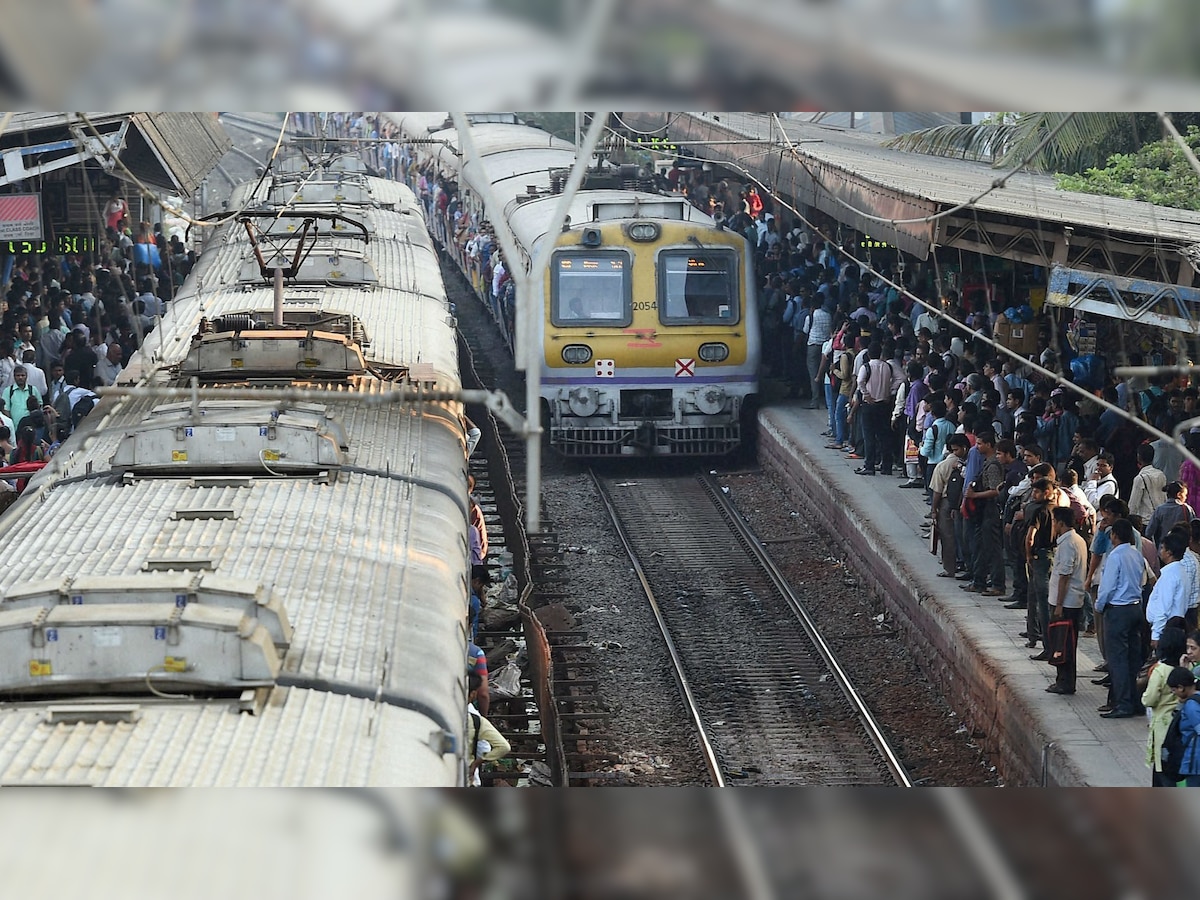 Watch: RPF jawan saves boy from falling under moving train in Mumbai