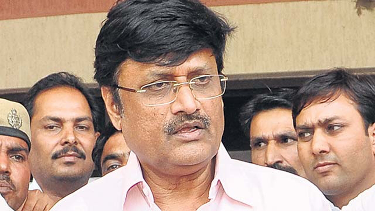 Jaipur Rajender Rathore Gender-based remarks displayed