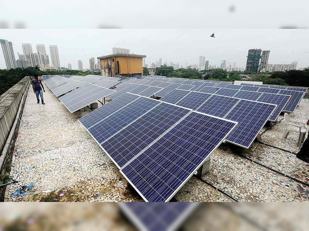 Gujarat discoms miss RPO target, buy costlier solar power