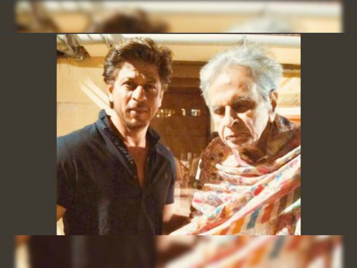 Shah Rukh Khan visits veteran actor Dilip Kumar at his residence