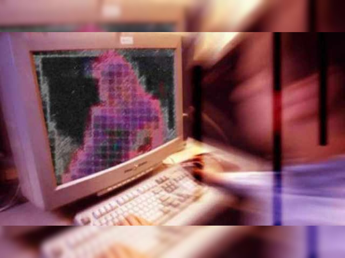 'Porn ruined my marriage,' Woman approaches SC over husband's addiction, seeks ban on adult sites